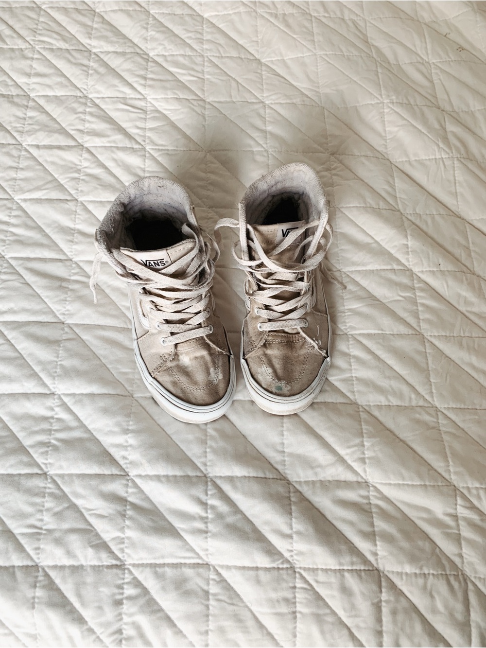 Vans High-Top Sneakers in Cream and White *play condition*